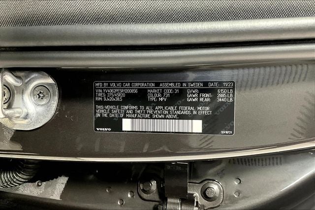 2024 Volvo XC90 B6 Plus Bright Theme