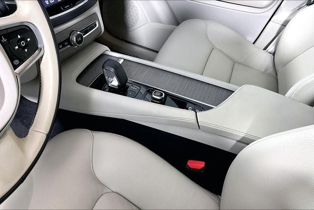 2023 Volvo XC90 B6 Plus 7-Seater
