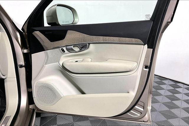 2023 Volvo XC90 B6 Plus 7-Seater