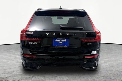2024 Volvo XC60 B5 Ultimate Dark Theme