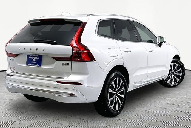 2023 Volvo XC60 B5 Plus Bright Theme