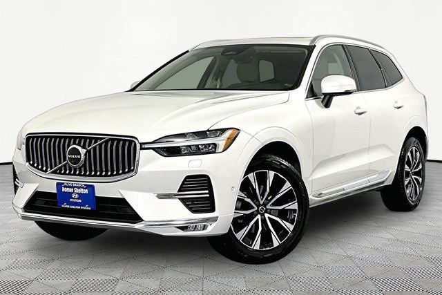 2023 Volvo XC60 B5 Plus Bright Theme