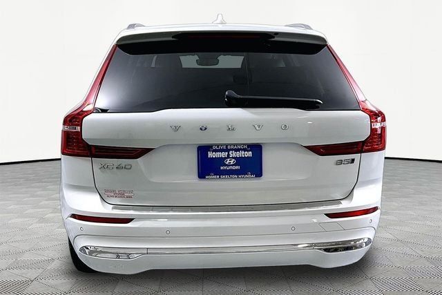 2023 Volvo XC60 B5 Plus Bright Theme