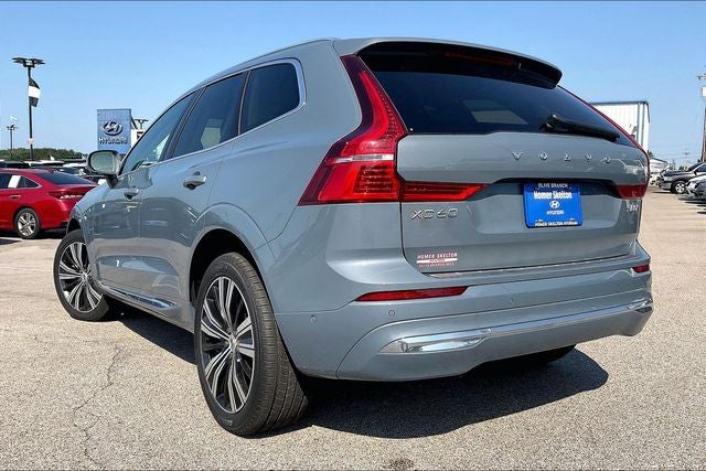 2023 Volvo XC60 B5 Plus Bright Theme