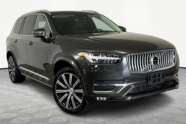2024 Volvo XC90 B6 Plus Bright Theme