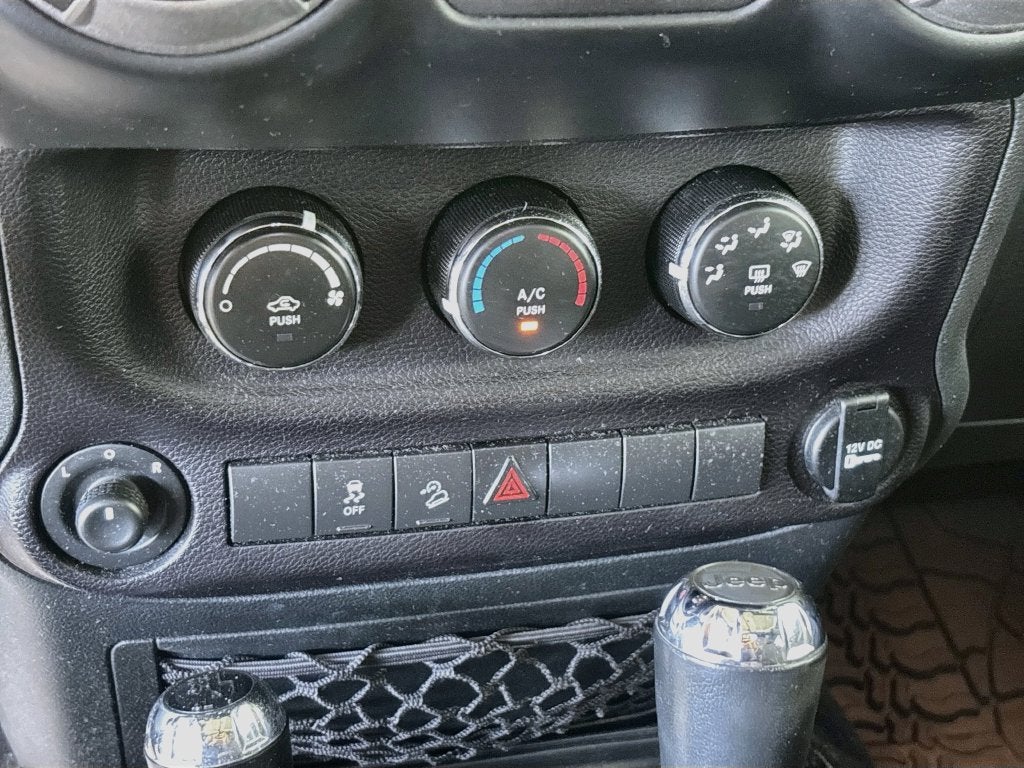 2017 Jeep Wrangler Sport