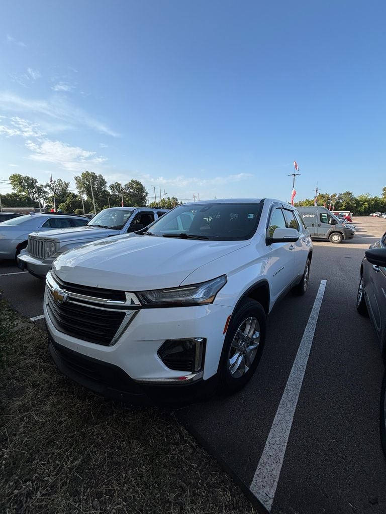 2022 Chevrolet Traverse LS