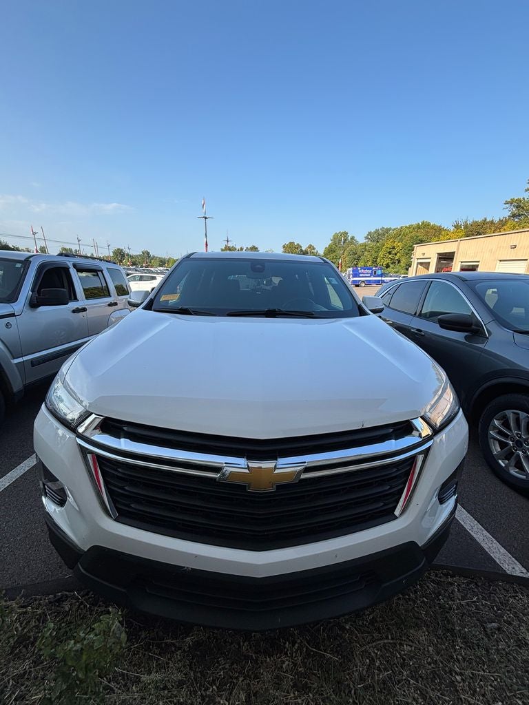 2022 Chevrolet Traverse LS