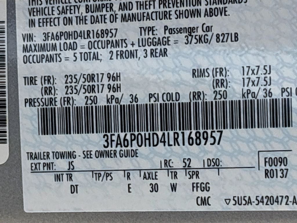 2020 Ford Fusion SE