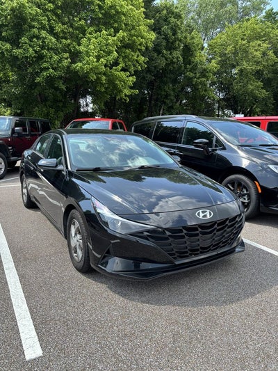 2021 Hyundai Elantra SE