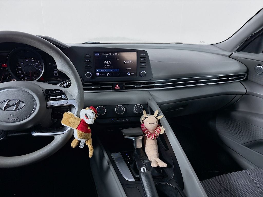 2021 Hyundai Elantra SE