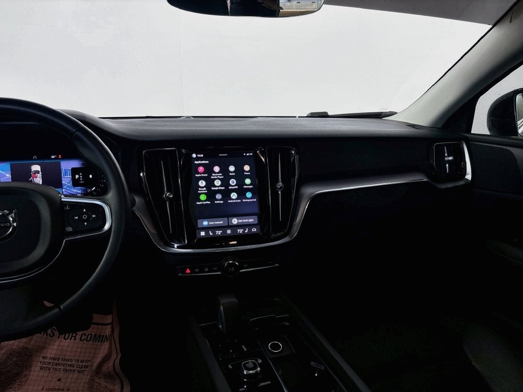 2024 Volvo S60 B5 Core Dark Theme