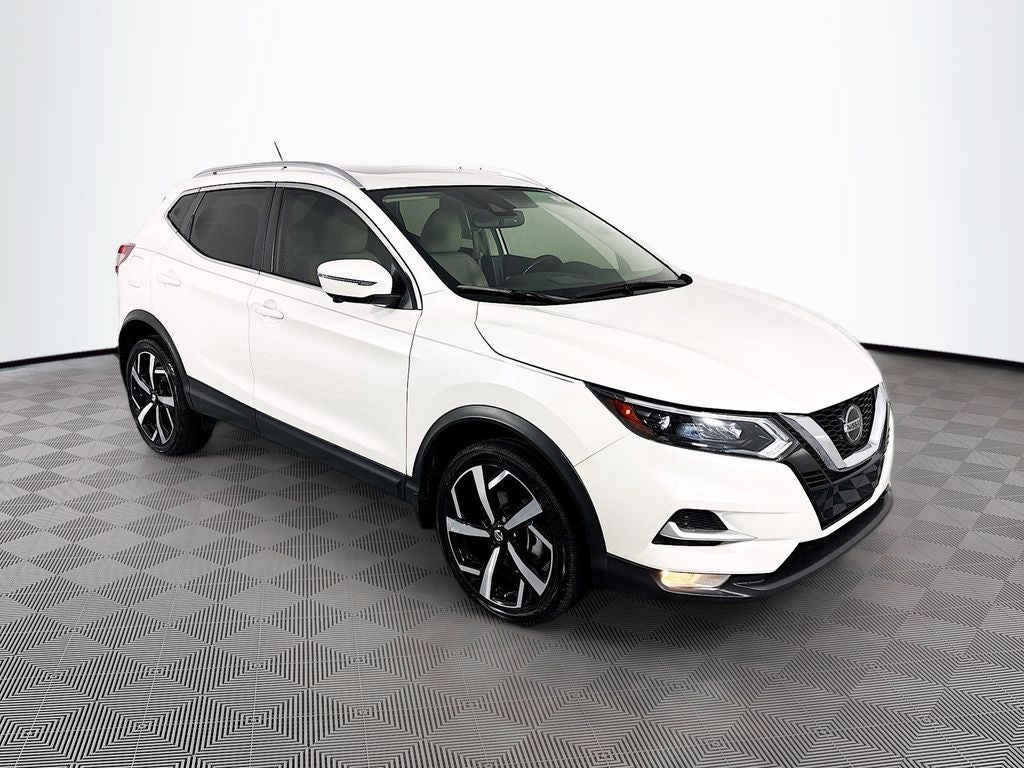 2021 Nissan Rogue Sport SL