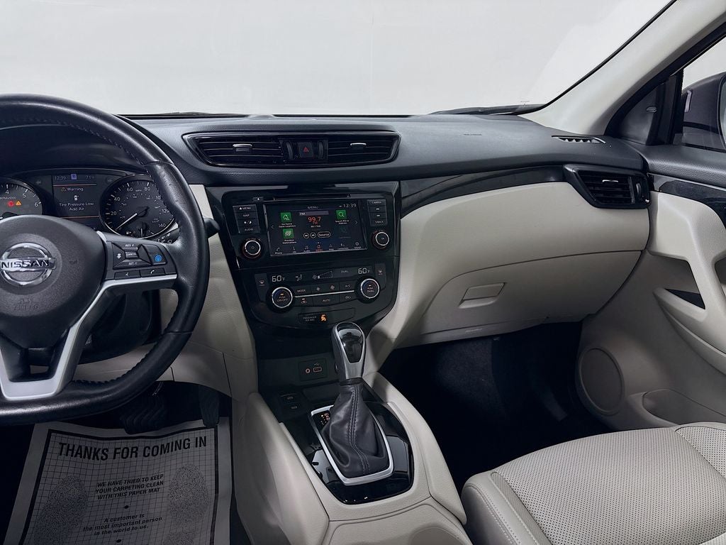 2021 Nissan Rogue Sport SL